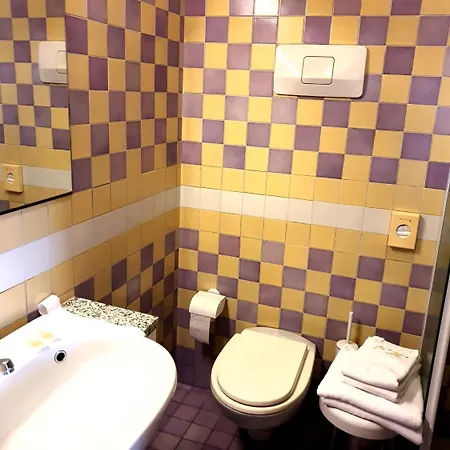 Antares Hotel 3*